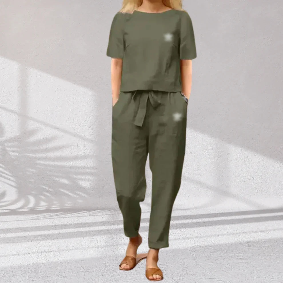 Elegant Women’s Set